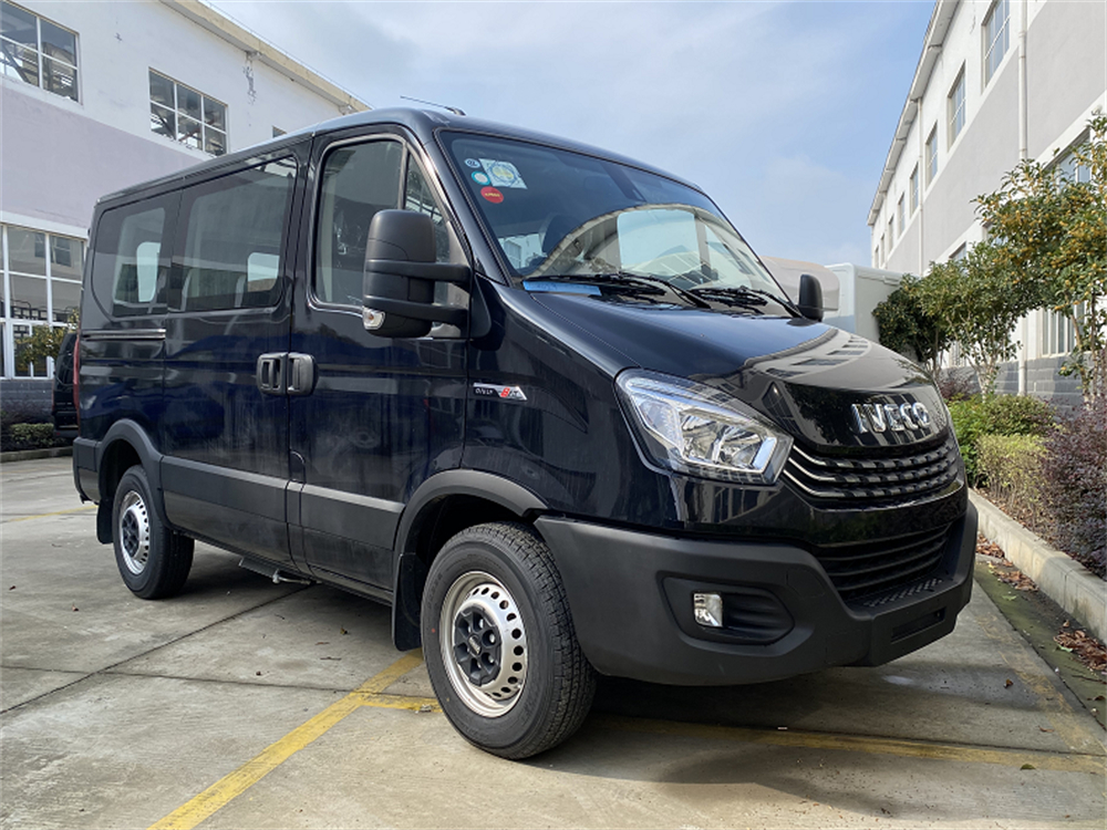 依維柯歐勝殯儀車