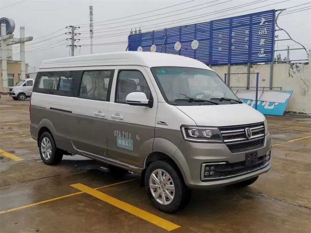 華晨金杯新海獅S殯儀車